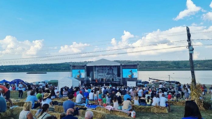 festivalul-chitarelor-lopatna festivalul chitarelor lopatna