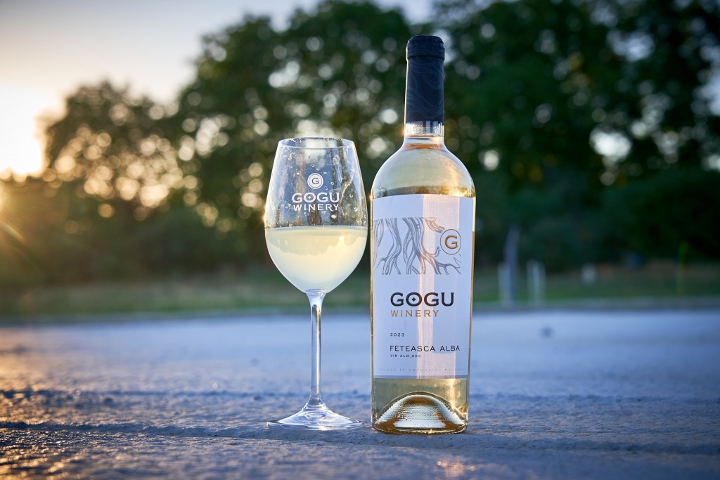 vin alb vinăria gogu