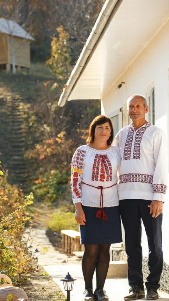 familia turtureanu casa albinuta