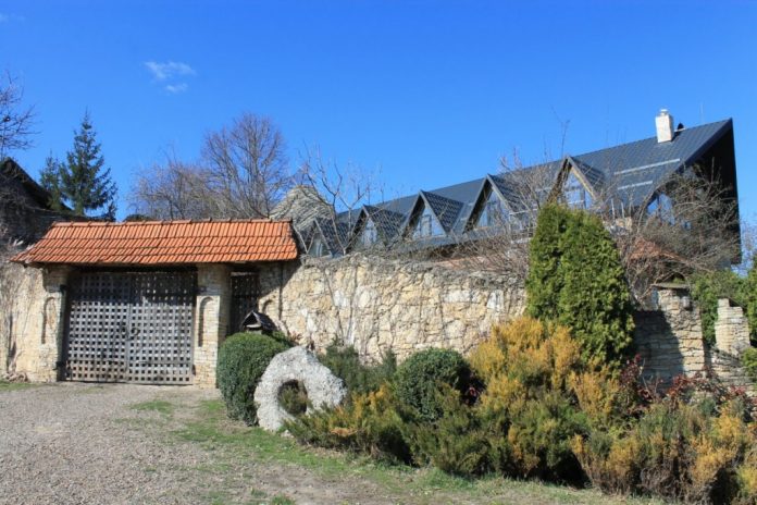 hanul-lalova hanul hanganu pensiune lalova rezina