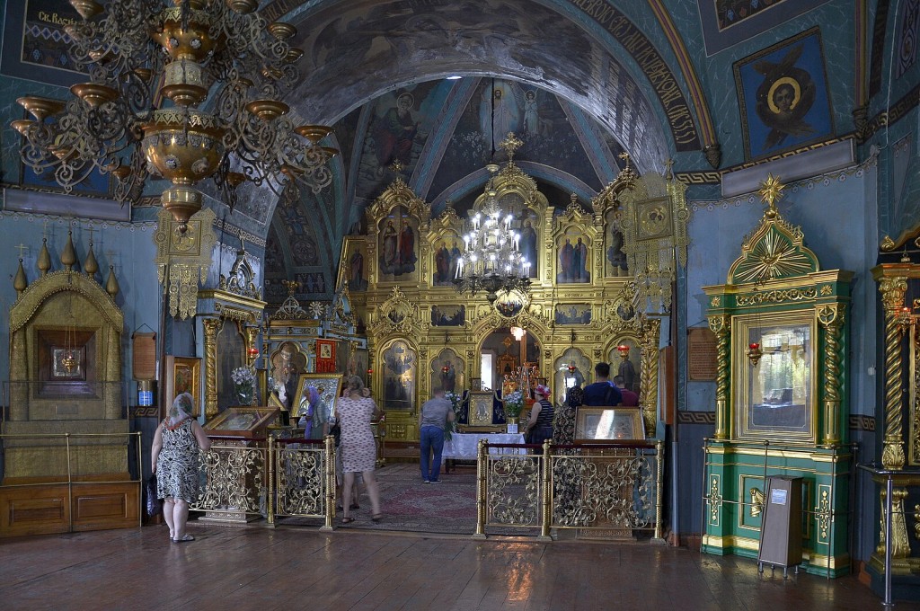 manastirea ciuflea chisinau interior