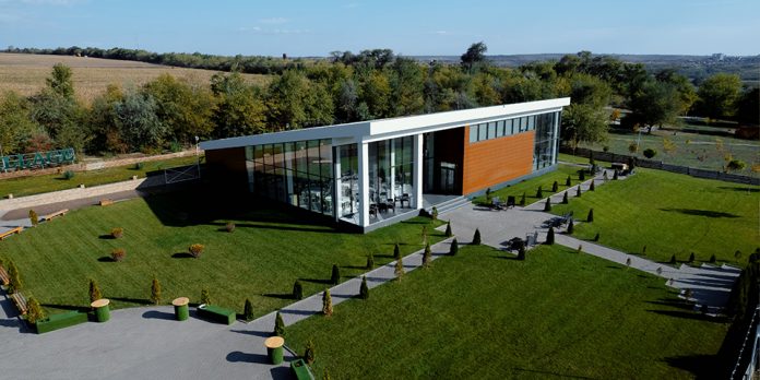 pensiunea-green-village pensiune green village restaurant