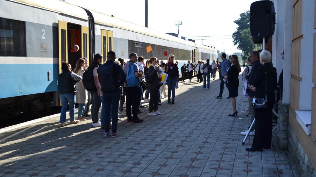 tren turistic chisinau tiraspol