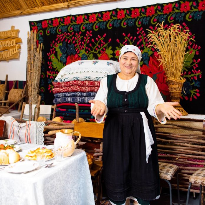 vera-camimschi-muzeul-painii vera camimschi muzeul painii valeni cahul