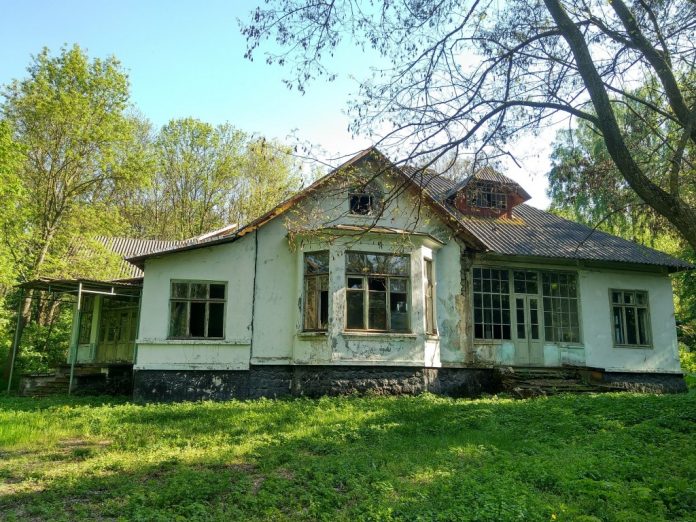 conacuc-rediul-mare conacul victor dombrovski rediul mare