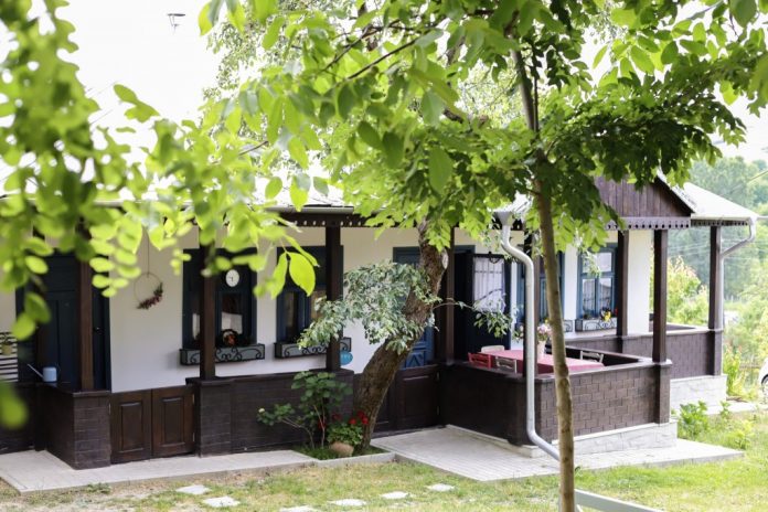 pensiune-ograda-cu-salcimi pensiune ograda cu salcâmi raciula, calarasi