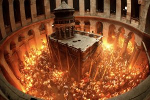 lumina sfinta lumina sfinta