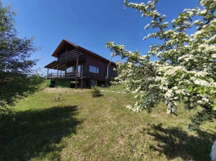 casa-din-deal casuta din deal