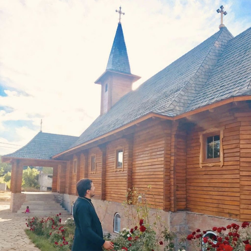 biserica de lemn cricova