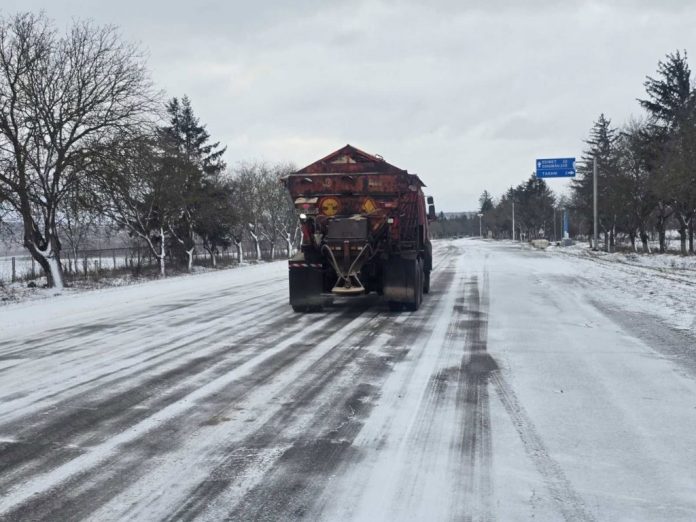iarna-drumuri prima ninsoare
