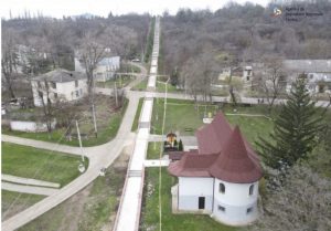 rezina-proiect scara cu 424 de trepte din rezina