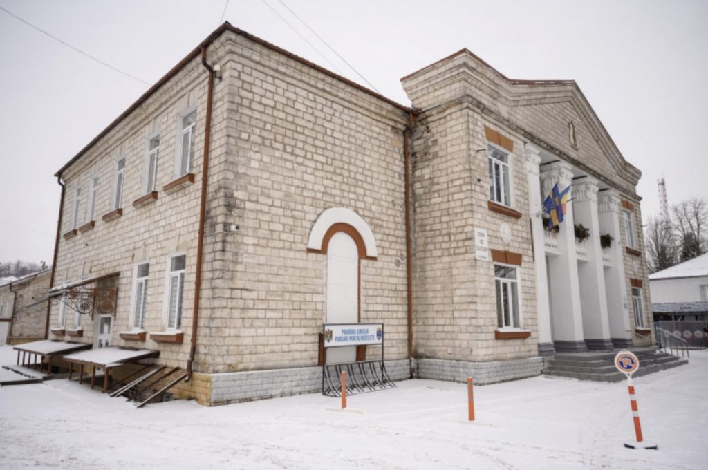 renovarea casei de cultura cimislia