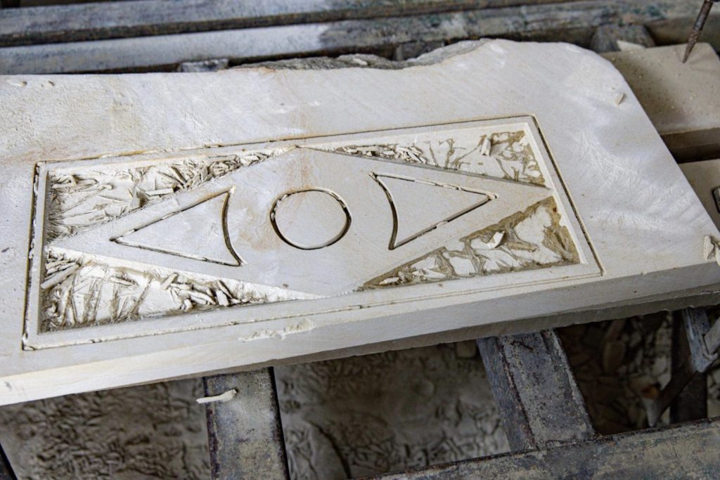 cosauti renumit pentru piatra sa unica