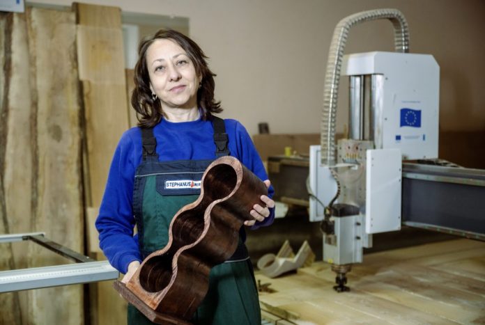 ludmila-donica ludmila donica