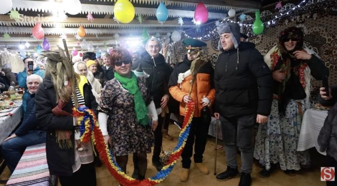 nunta-festelita nunta in cort tradtii pastrate cu bucurie