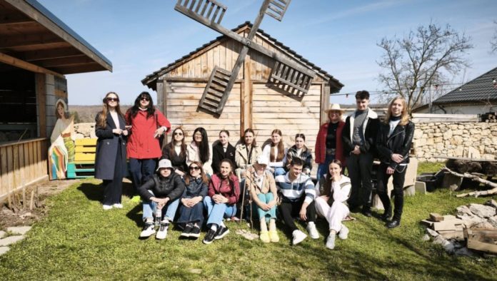 turism-proiect traseu turistic