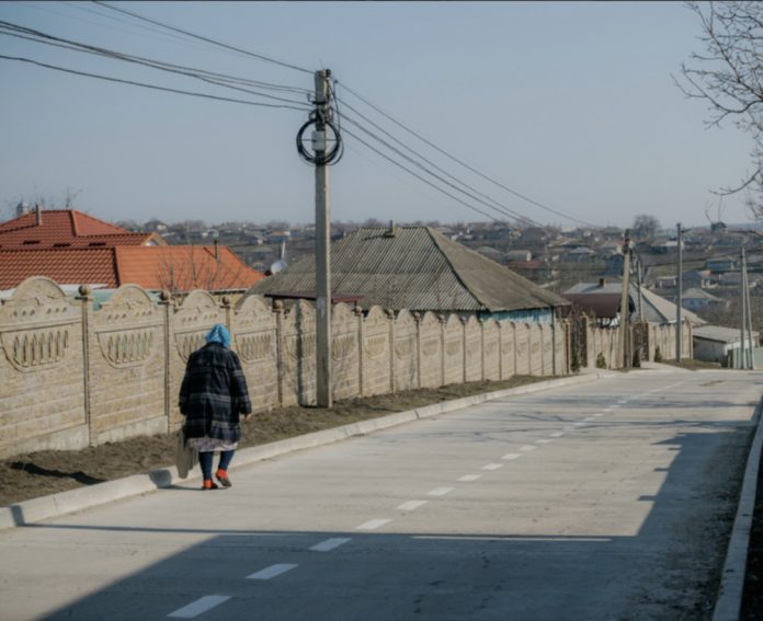 sat-scumpia-rural sate din moldova